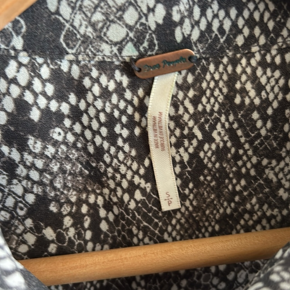 Free People Muse Snakeskin Python Button Front Lo… - image 4